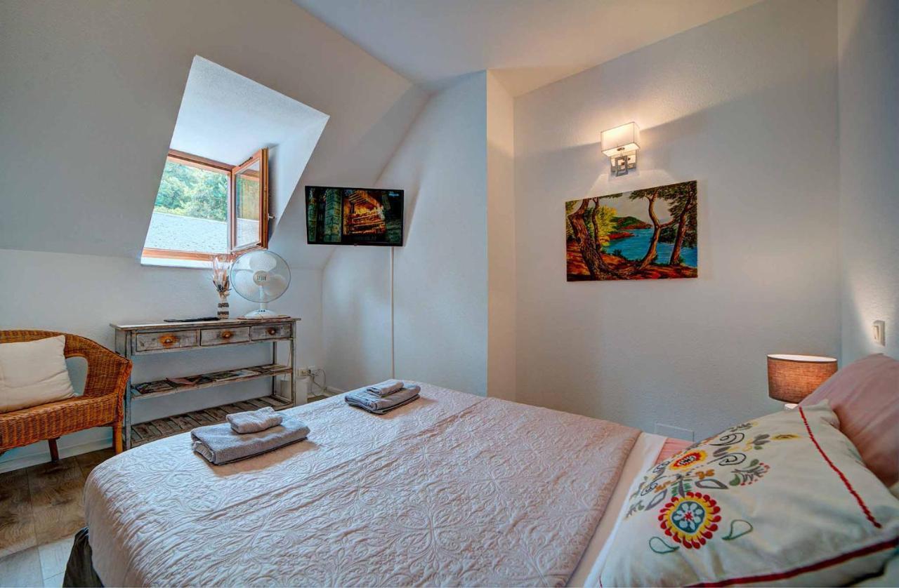 L'Escapade Bed & Breakfast Carlux Exterior photo